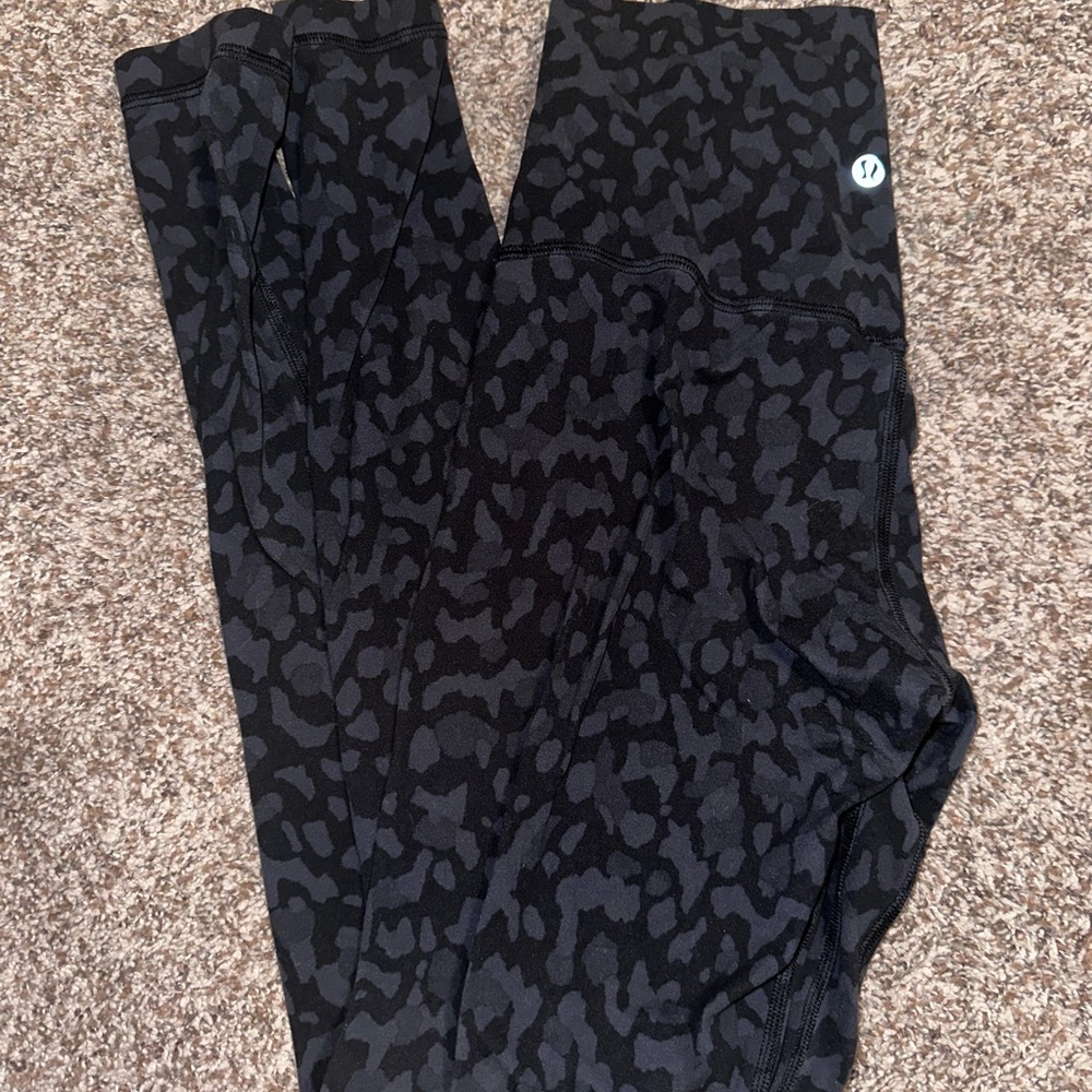 LULULEMON LEGGINGS